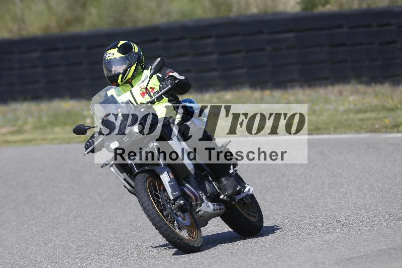 /01 02.04.2026 MAZ ADR/Gruppe gelb Gruppe gruen/Instruktoren